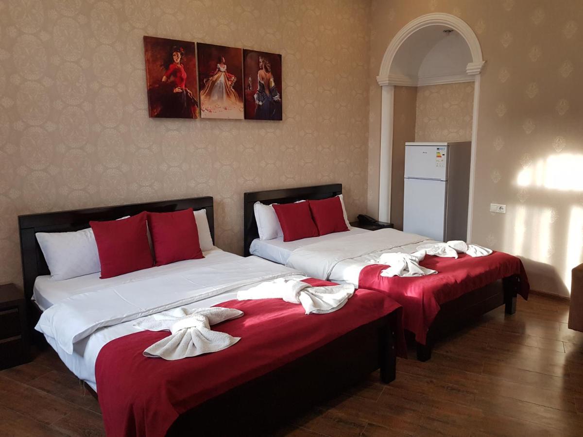 Gold Avlabari Apartment Тбилиси Екстериор снимка